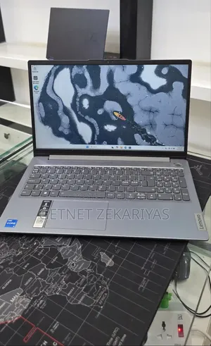 New Laptop Lenovo IdeaPad 130 8GB Intel Core i5 SSD 512GB