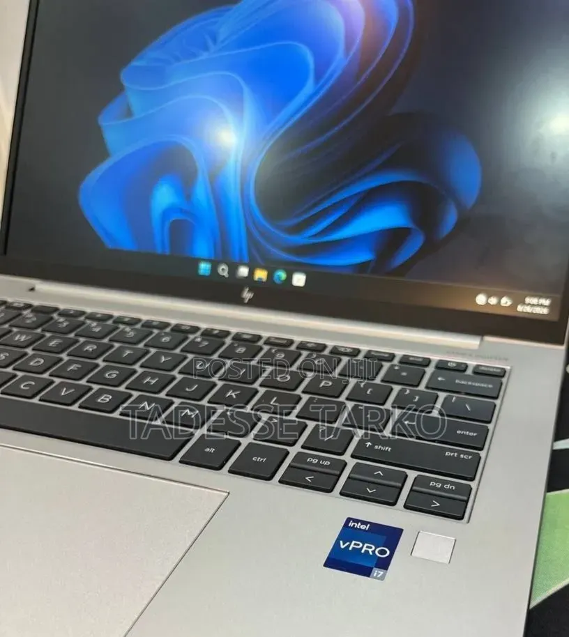 New Laptop HP ZBook 14 16GB Intel Core i7 SSD 512GB
