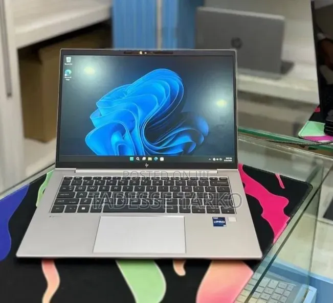 New Laptop HP ZBook 14 16GB Intel Core i7 SSD 512GB