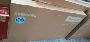 Samsung Crystal UHD TV (CU8000 Series)