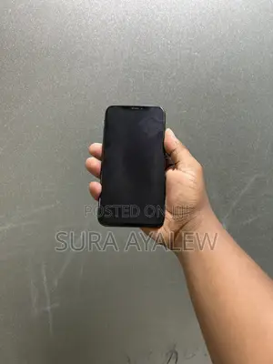 Apple iPhone XS 64 GB Black