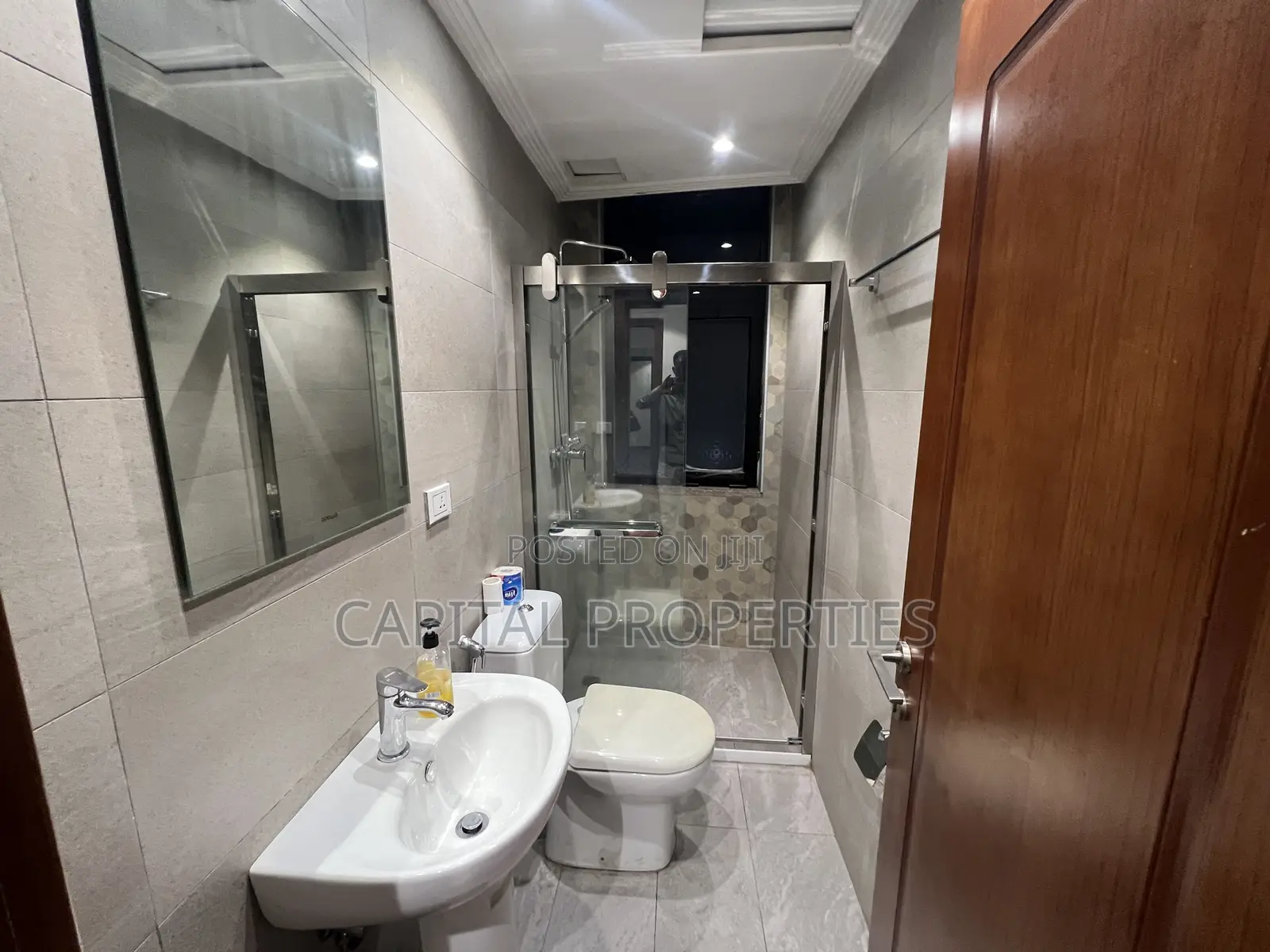 Furnished 2bdrm Apartment in Bole for rent