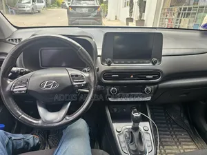 Hyundai Kona 2021 Gray