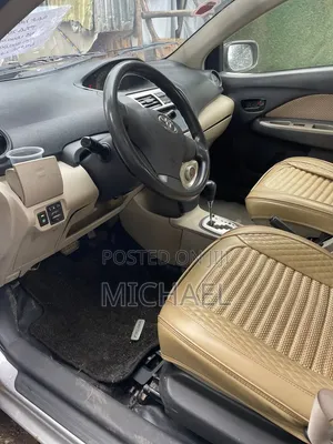 Toyota Belta 2007 Blue