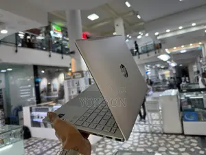 New Laptop HP Pavilion 14 16GB Intel Core i7 SSD 512GB