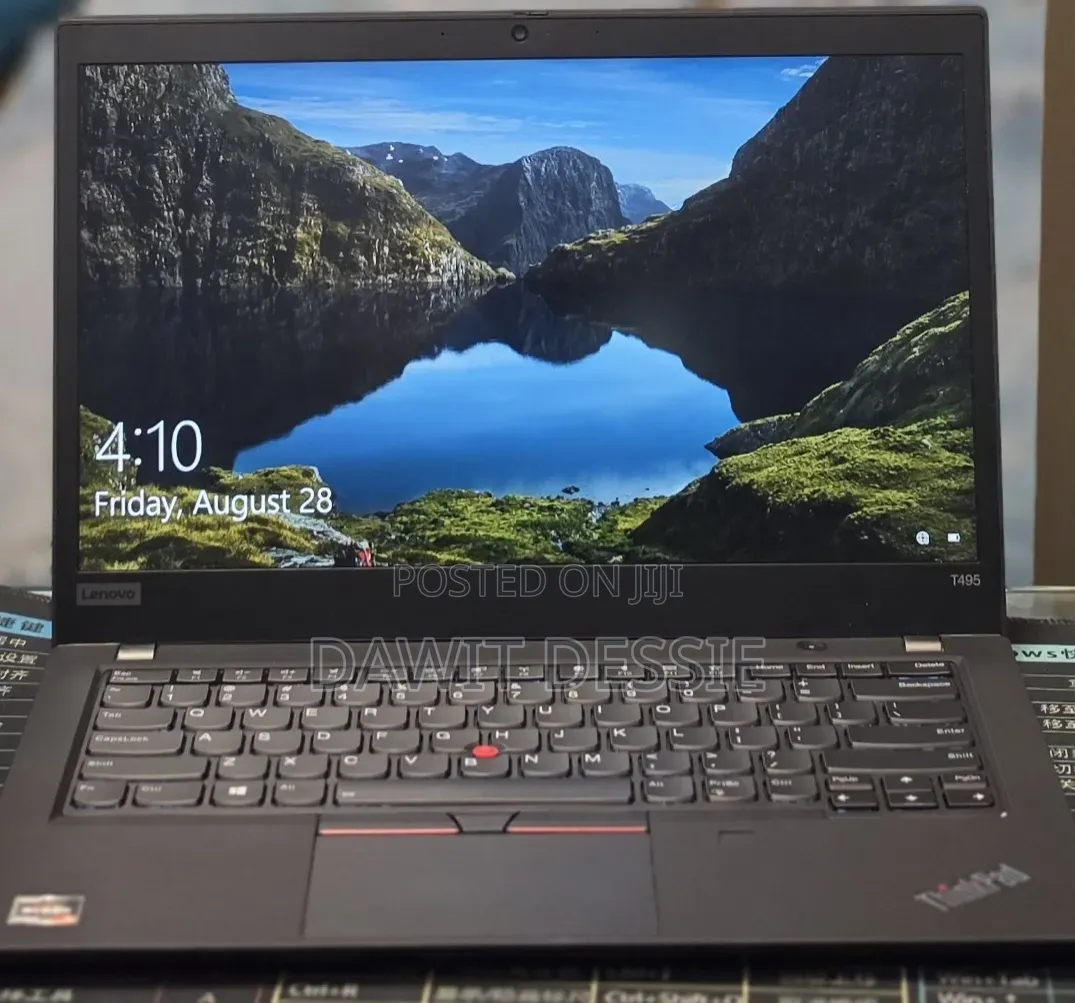 New Laptop Lenovo ThinkPad t495s 8GB AMD Ryzen 5 SSD 512GB