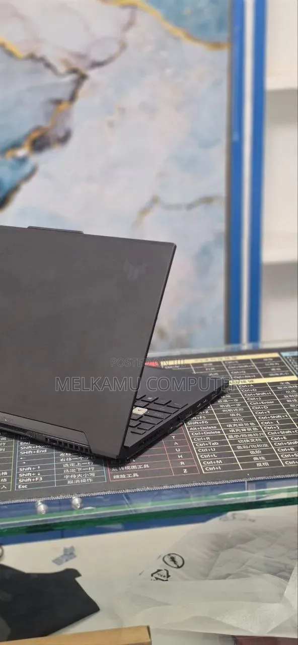 New Laptop Asus TUF Dash F15 8GB Intel Core i7 SSD 512GB
