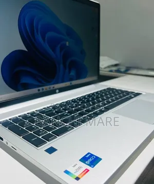 New Laptop HP ProBook 450 G8 16GB Intel Core i5 SSD 512GB