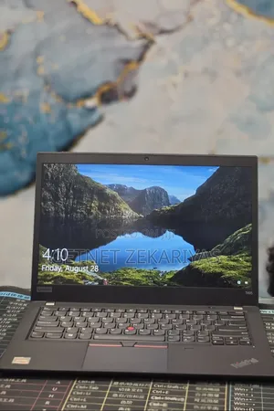 New Laptop Lenovo ThinkPad t495s 8GB AMD Ryzen 5 SSD 512GB