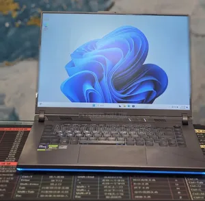 New Laptop Asus ROG Strix G15 16GB Intel Core i9 SSD 1T