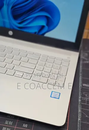 New Laptop HP 8GB Intel Core i5 HDD 1T