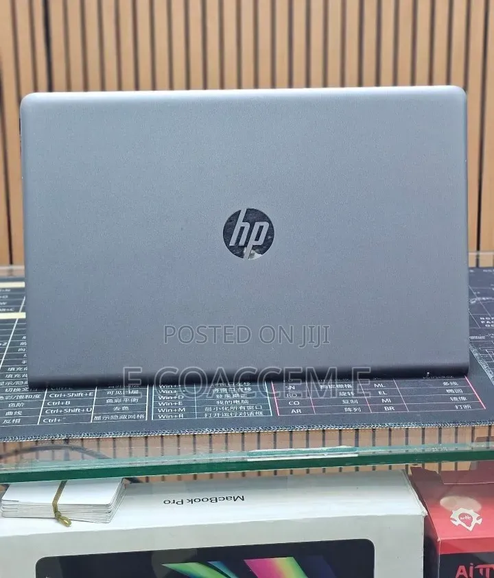 New Laptop HP 8GB Intel Core i5 HDD 1T