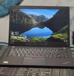 New Laptop Lenovo ThinkPad t495s 8GB AMD Ryzen 5 SSD 512GB