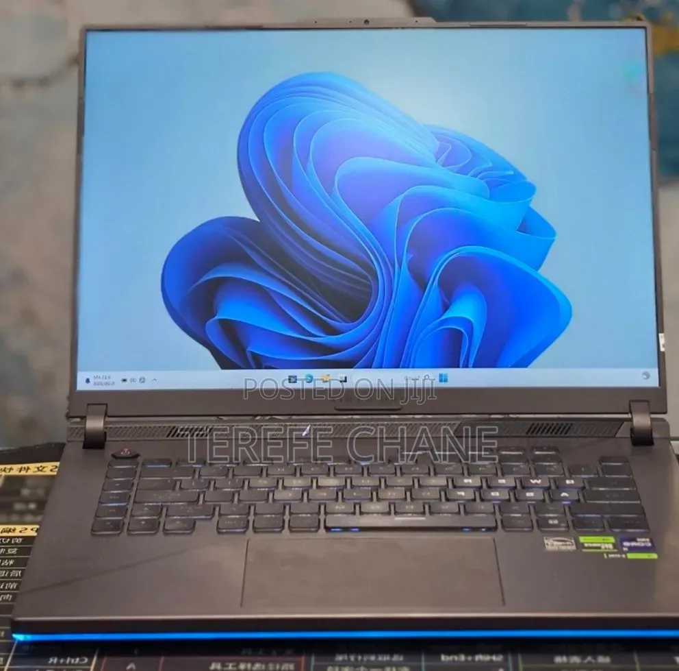 New Laptop Asus ROG Strix G16 G614 16GB Intel Core i9 SSD 1T