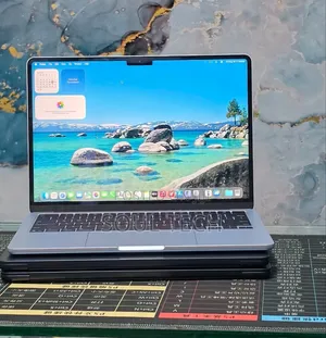 New Laptop Apple MacBook Air 2025 M4 16GB Apple M4 SSD 256GB