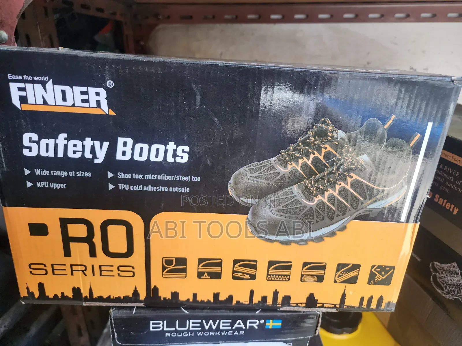 Finder PRO Series Safety Boots