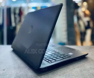 New Laptop HP Stream Notebook 8GB Intel Core i7 HDD 1T