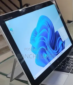 New Laptop HP Elite X2 G8 8GB Intel Core i5 SSD 128GB