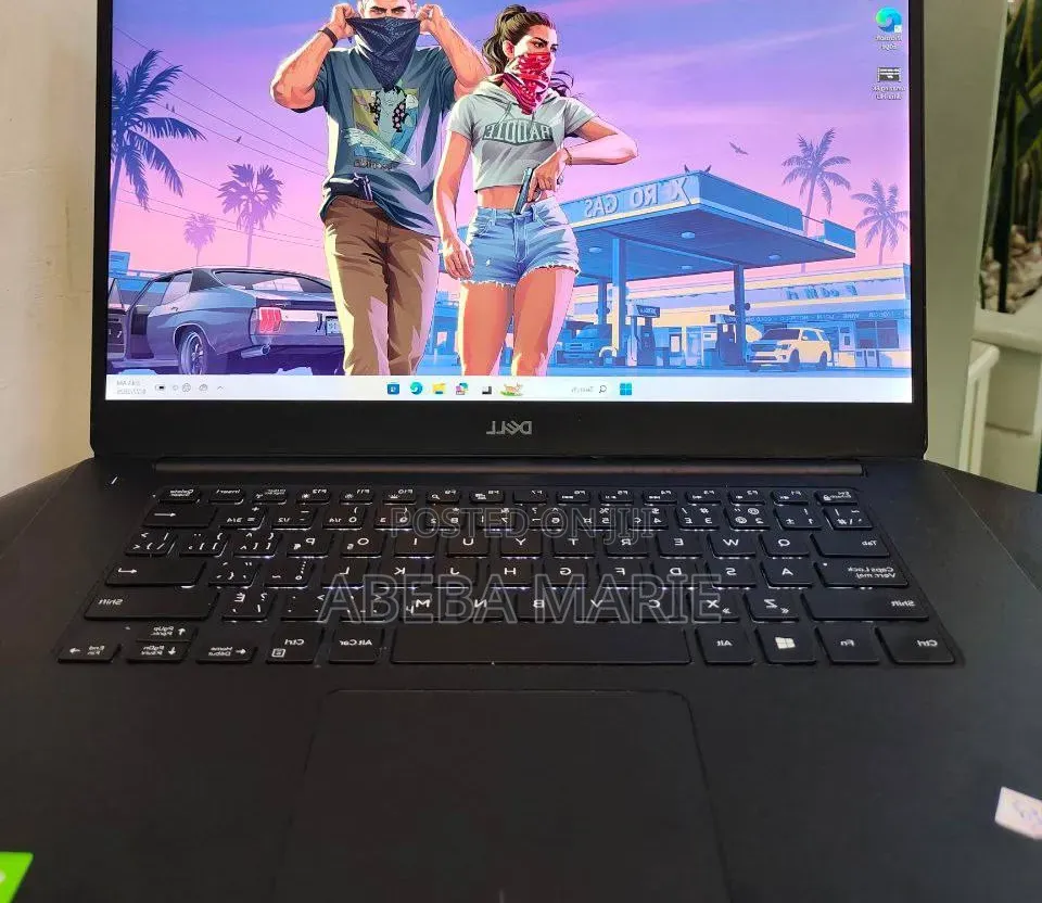 New Laptop Dell XPS 15 16GB Intel Core i7 SSD 512GB