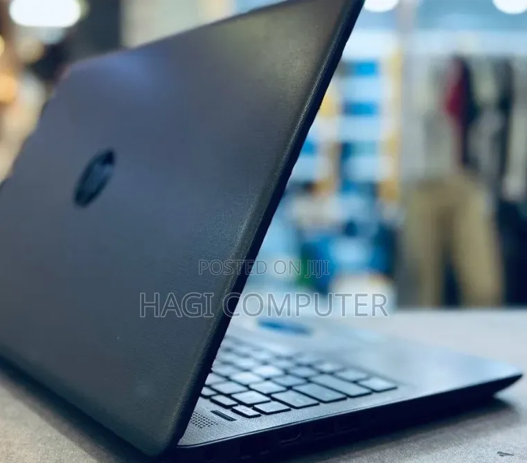 New Laptop HP Stream Notebook 8GB Intel Core i7 SSD 1T