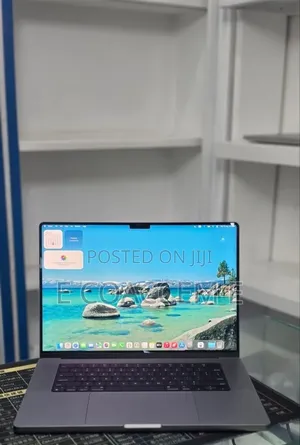 New Laptop Apple MacBook 64GB SSD 1T