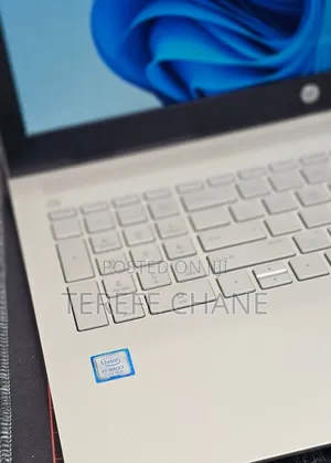 New Laptop HP Pavilion 15 8GB Intel Core i5 HDD 500GB