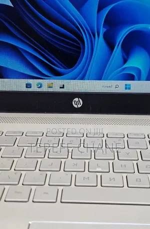 New Laptop HP Pavilion 15 8GB Intel Core i5 HDD 500GB