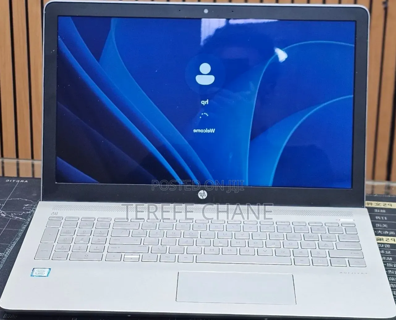 New Laptop HP Pavilion 15 8GB Intel Core i5 HDD 500GB