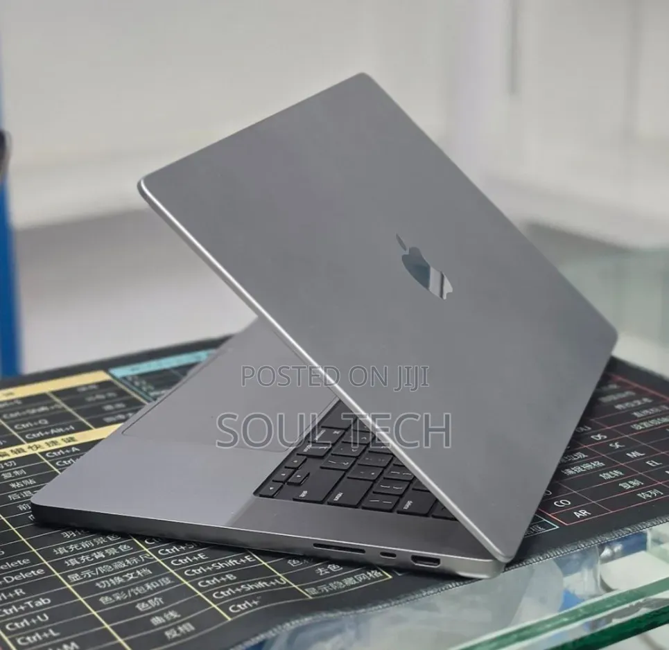 New Laptop Apple MacBook Pro 2021 M1 Max 64GB Apple M1 Max SSD 1T