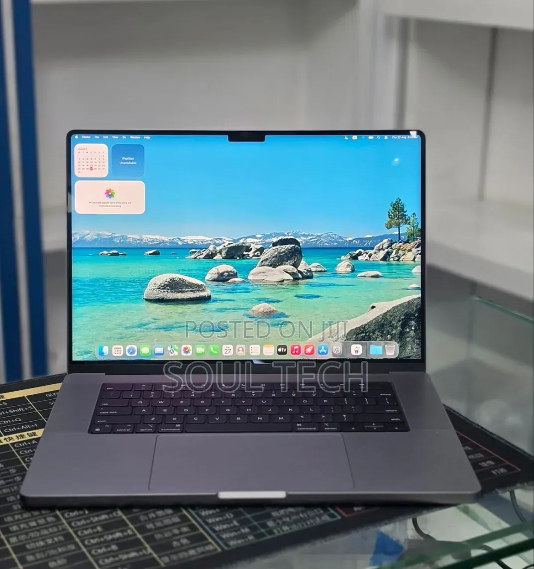 New Laptop Apple MacBook Pro 2021 M1 Max 64GB Apple M1 Max SSD 1T