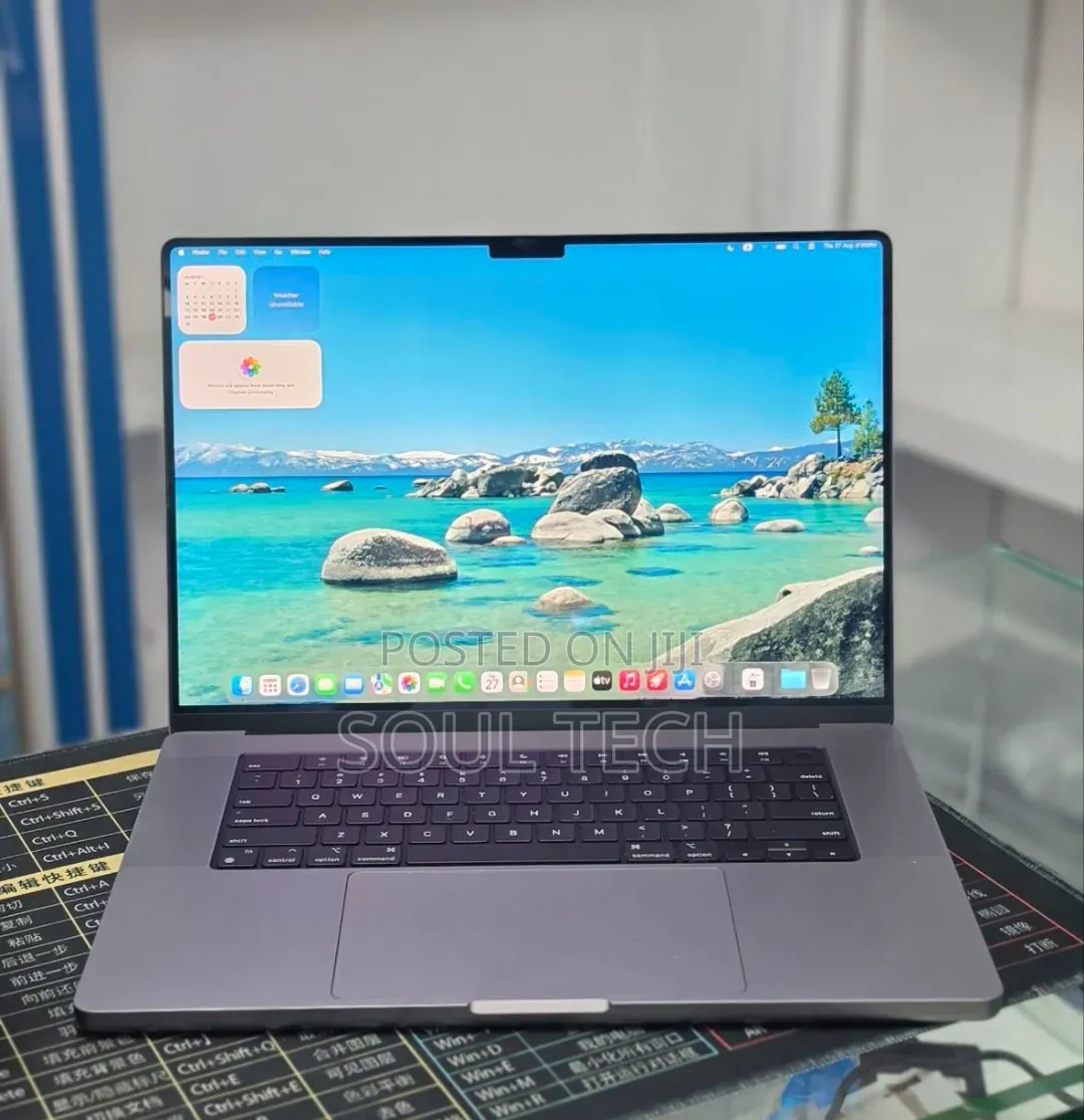 New Laptop Apple MacBook Pro 2021 M1 Max 64GB Apple M1 Max SSD 1T
