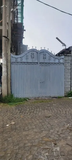 2bdrm House in 📍 አድራሻ፡ ገርጂ
📐 የመሬት, Bole for sale