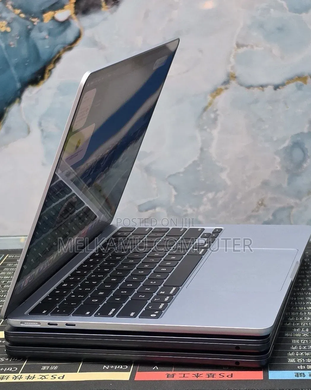 New Laptop Apple MacBook Air 2025 M4 16GB Apple M4 SSD 256GB