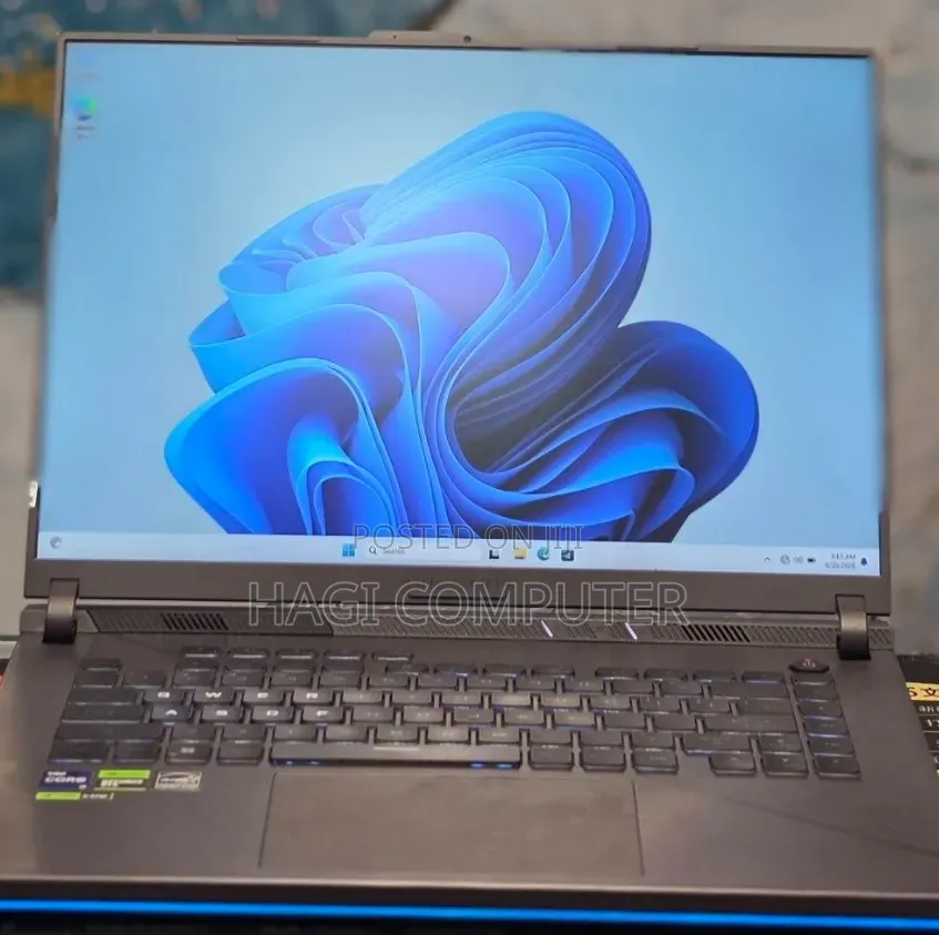 New Laptop Asus ROG Strix G15 16GB Intel Core i9 SSD 1T