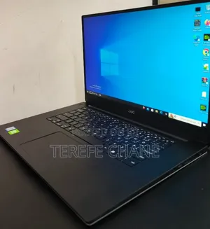 New Laptop Dell XPS 15 9570 16GB Intel Core i7 SSD 512GB