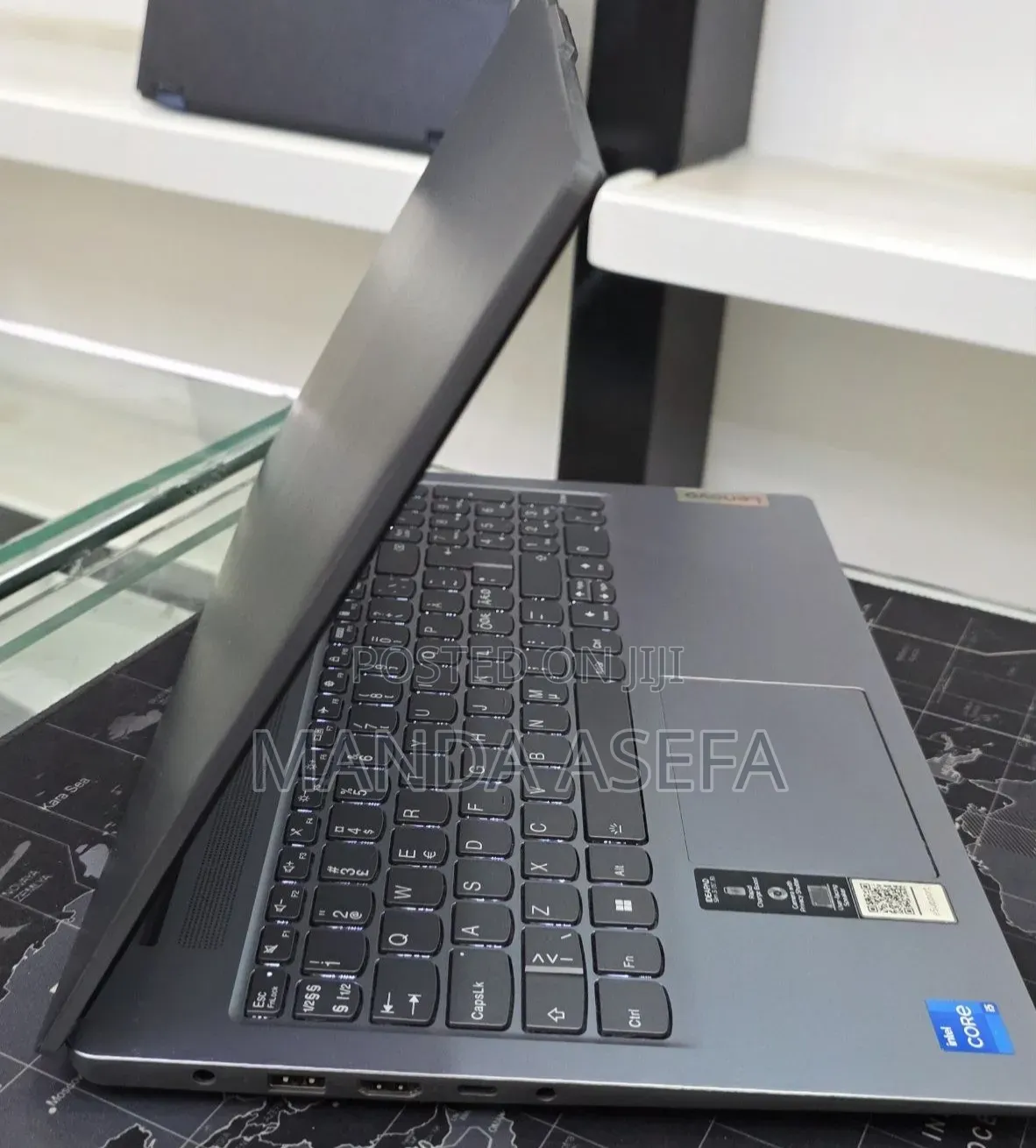 New Laptop Lenovo Ideapad 3 8GB Intel Core i5 SSD 512GB