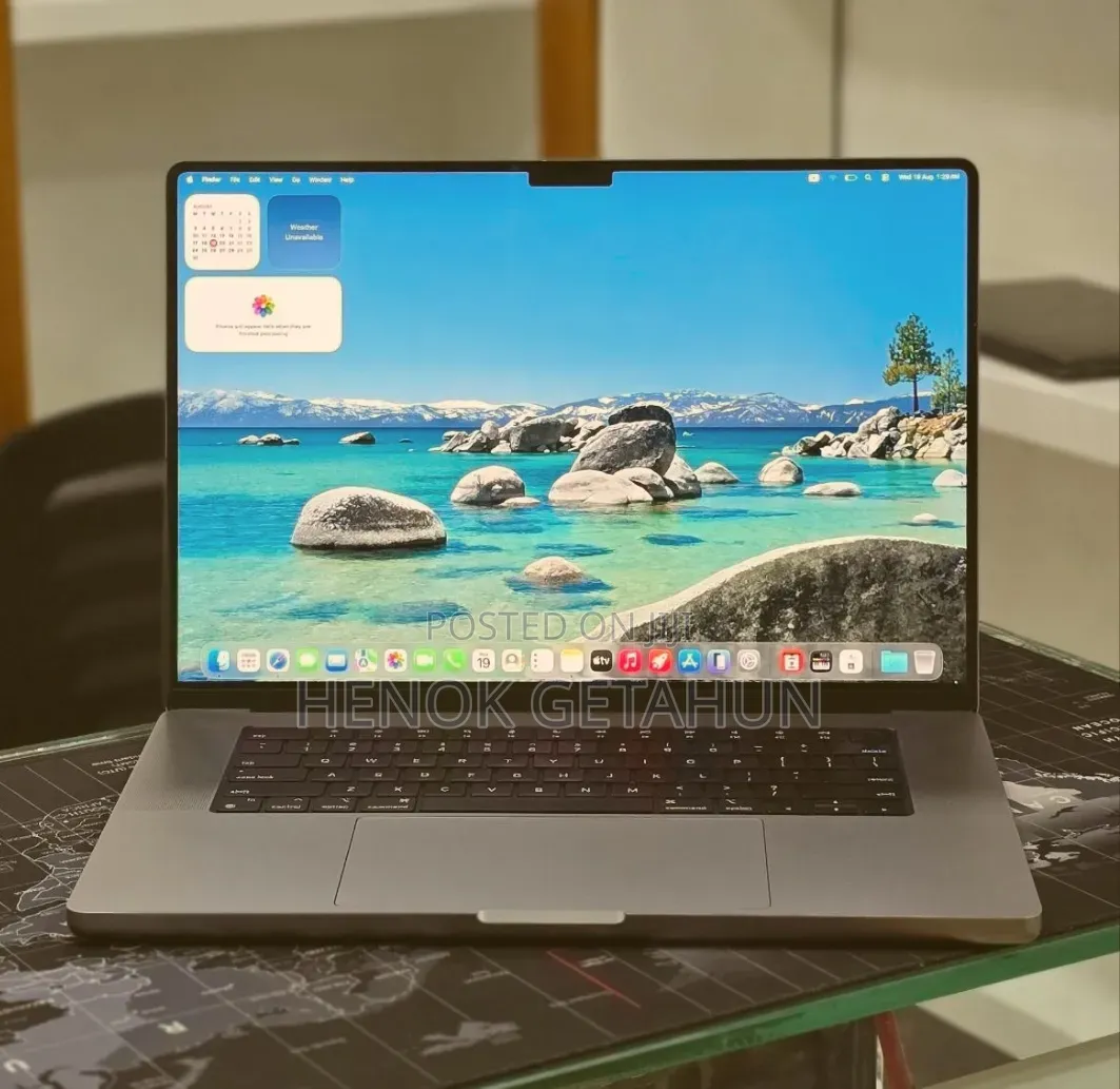 New Laptop Apple MacBook Pro 2023 M2 16GB Apple M2 SSD 512GB