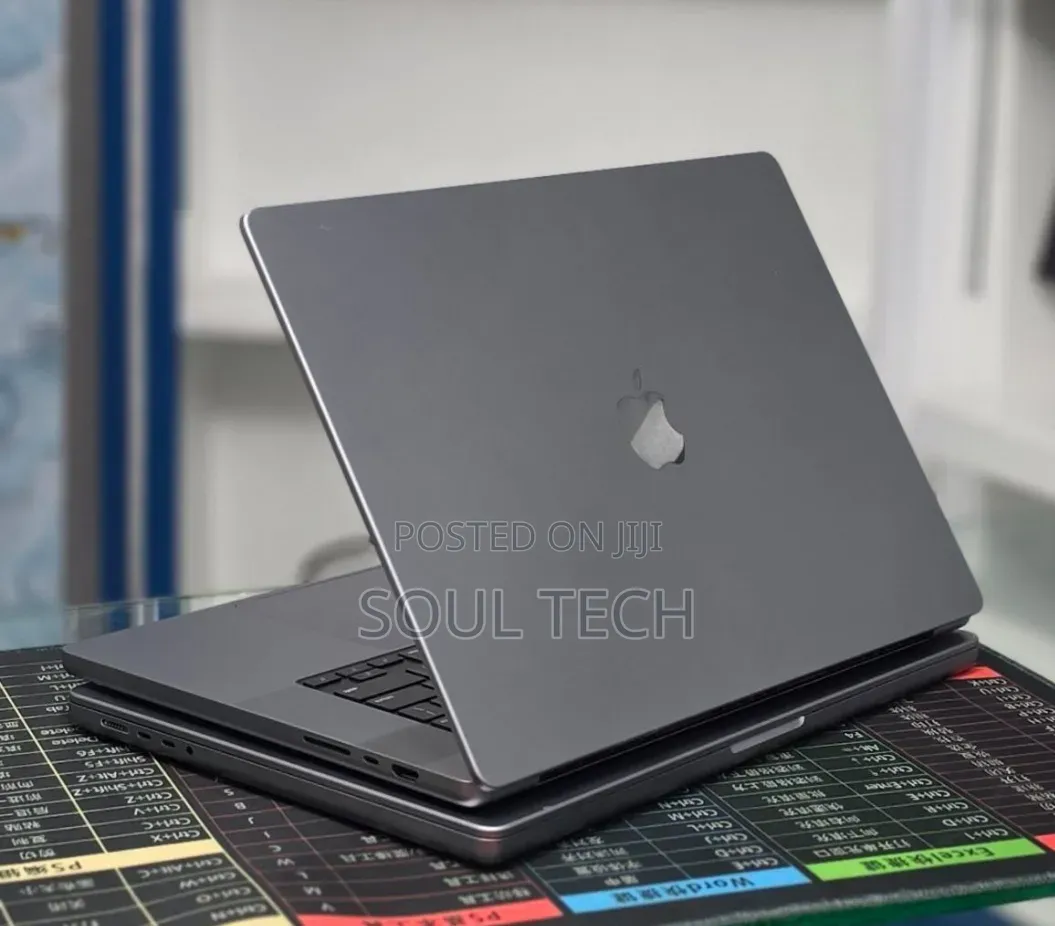 New Laptop Apple MacBook Pro 2021 M1 Max 32GB Apple M1 Max SSD 1T