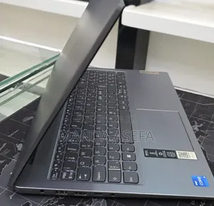New Laptop Lenovo Ideapad 3 8GB Intel Core i5 SSD 512GB