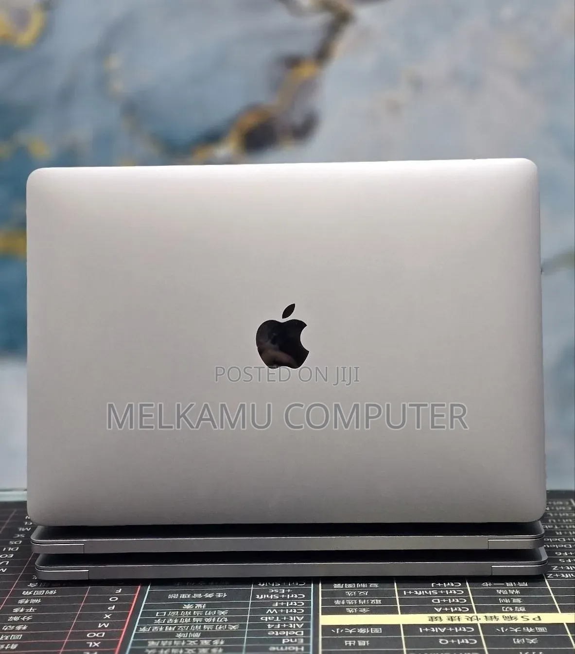 New Laptop Apple MacBook Pro 2020 M1 8GB Apple M1 SSD 512GB
