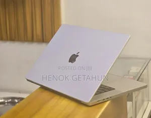 New Laptop Apple MacBook Pro 2021 M1 32GB Apple M1 SSD 512GB