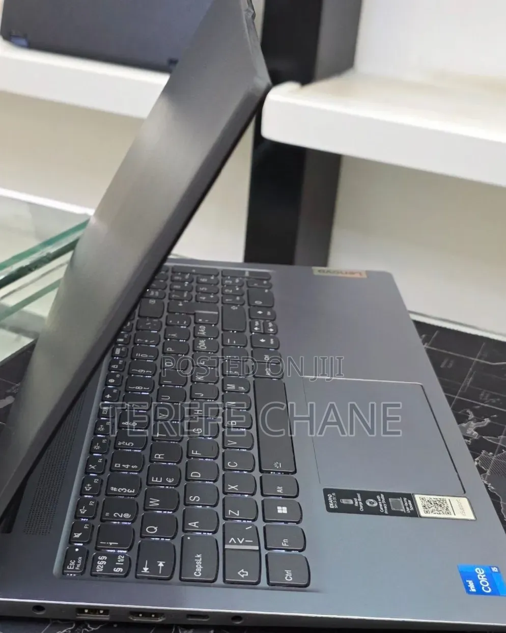 New Laptop Lenovo Ideapad 3 8GB Intel Core i5 SSD 512GB