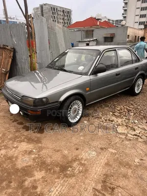 Toyota Corolla II 1992 Brown