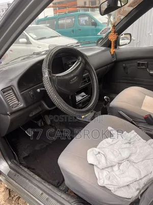 Toyota Corolla II 1992 Brown