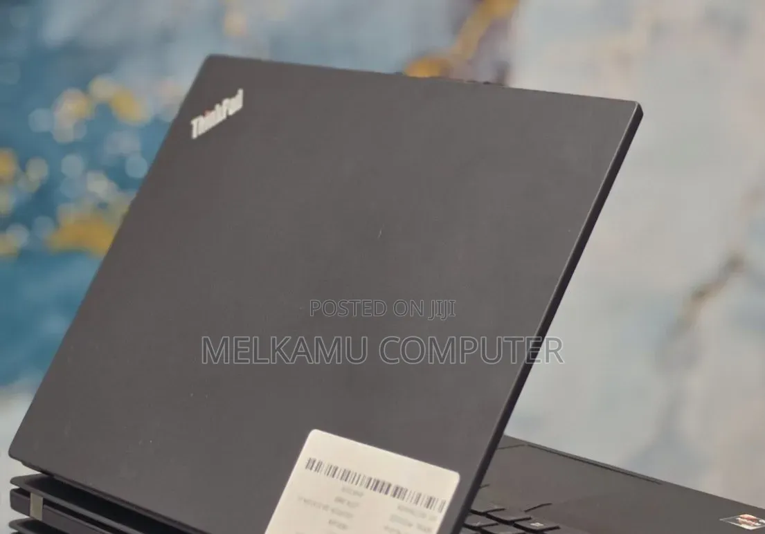 New Laptop Lenovo ThinkPad t495s 8GB AMD Ryzen 5 SSD 512GB