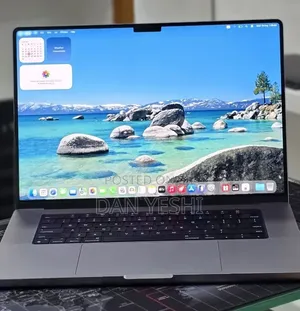 New Laptop Apple MacBook Pro 2023 M2 16GB Apple M2 SSD 512GB