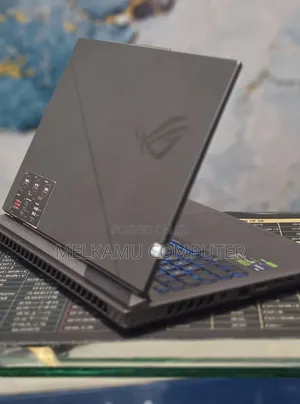 New Laptop Asus ROG Strix G15 16GB Intel Core i9 SSD 1T