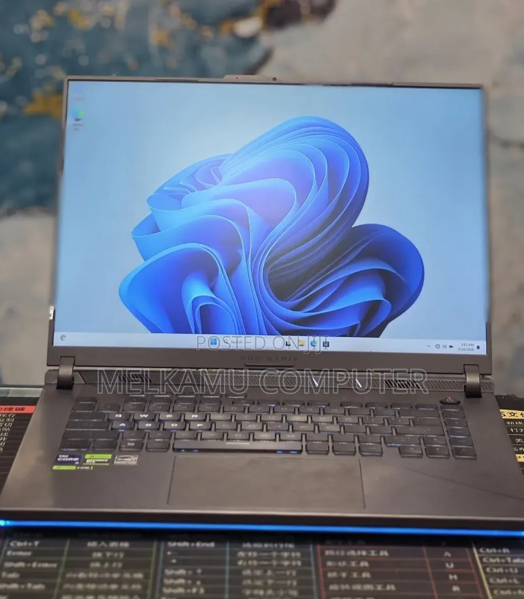 New Laptop Asus ROG Strix G15 16GB Intel Core i9 SSD 1T