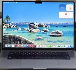 New Laptop Apple MacBook Pro 2022 M2 16GB Apple M2 SSD 512GB