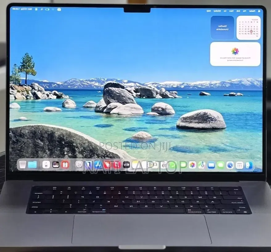 New Laptop Apple MacBook Pro 2022 M2 16GB Apple M2 SSD 512GB